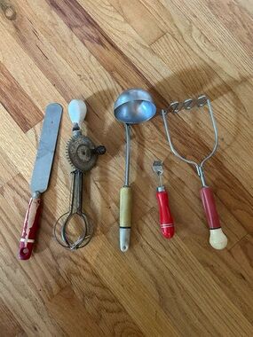 Vintage utensils
